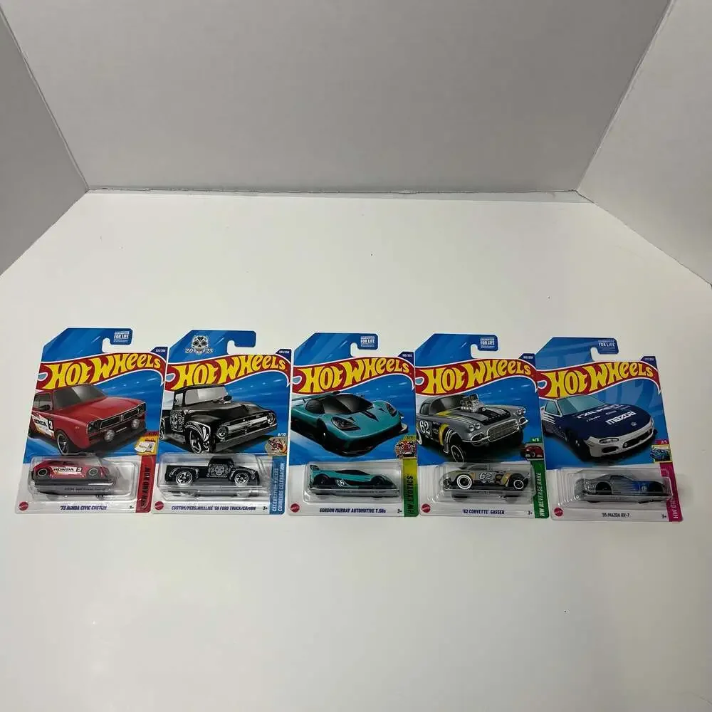 Hot Wheels lot of 10 Assorted Diecast Car Collection